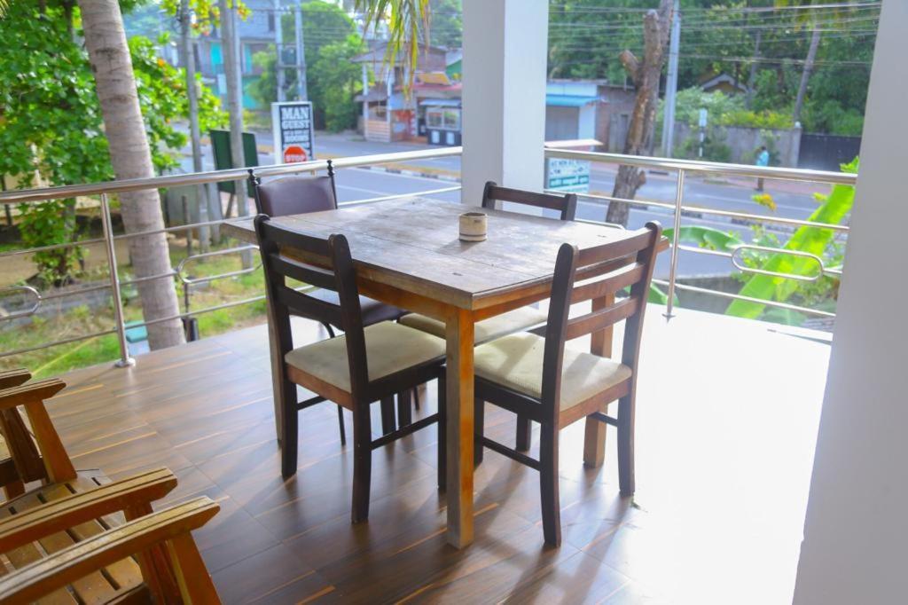 Canal Side Guest House Polonnaruwa Exterior photo