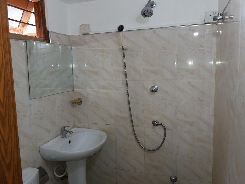 Canal Side Guest House Polonnaruwa Room photo